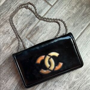 CHANEL Black and Tan Shoulder Bag with Chain